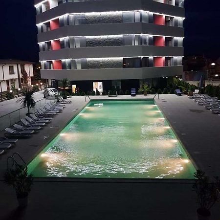 Апартаменты Apartament Unique Relax Нэводари Экстерьер фото